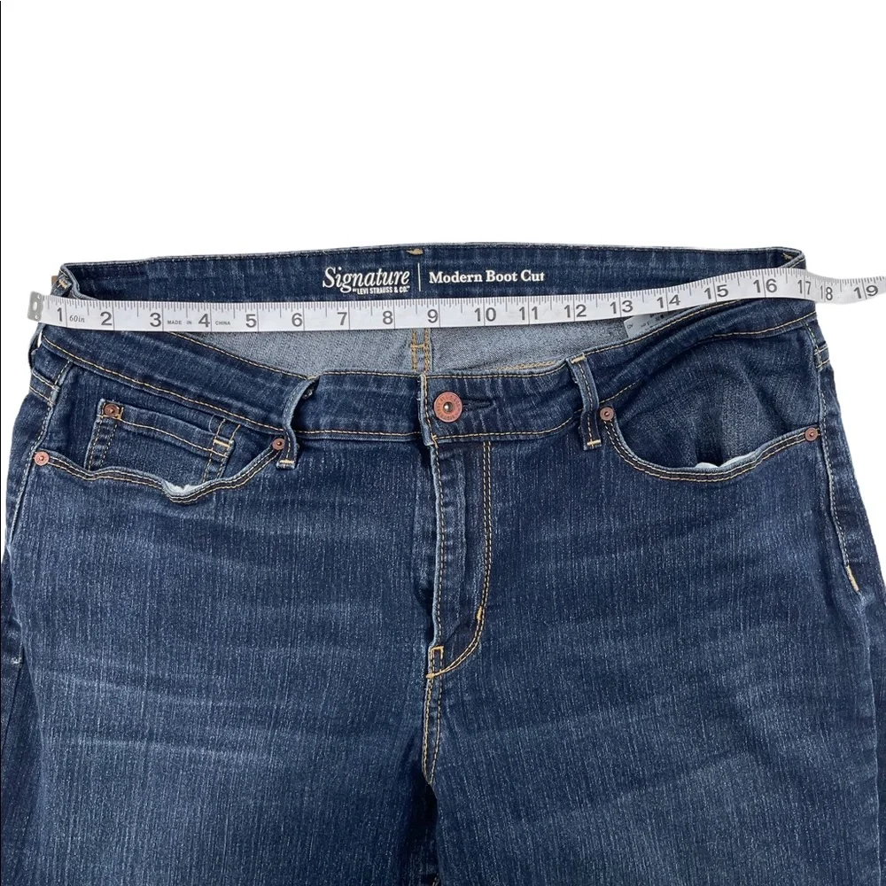 Levi's Signature Modern Boot Cut Denim Jeans